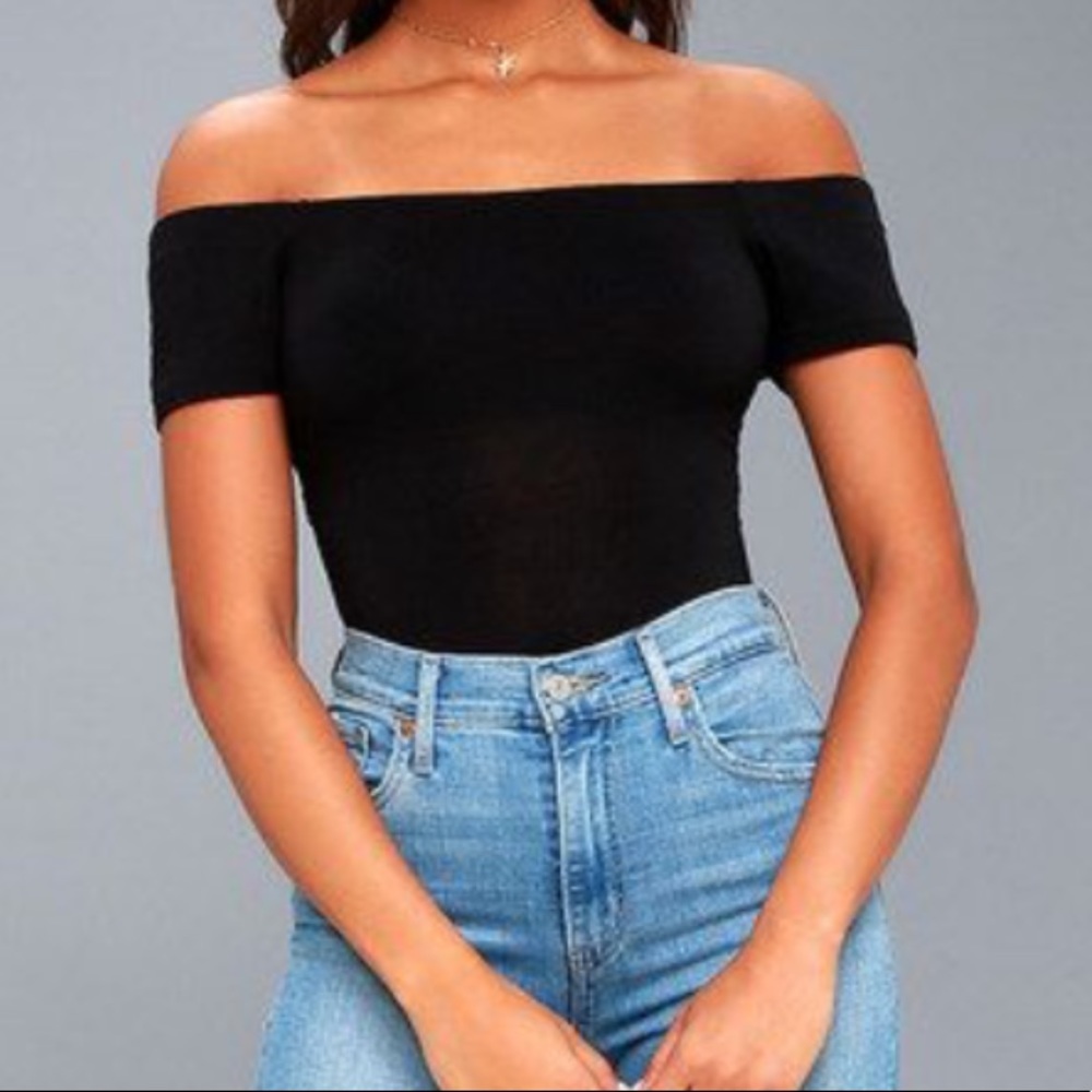 LUSH black bodycon off the shoulder shirt